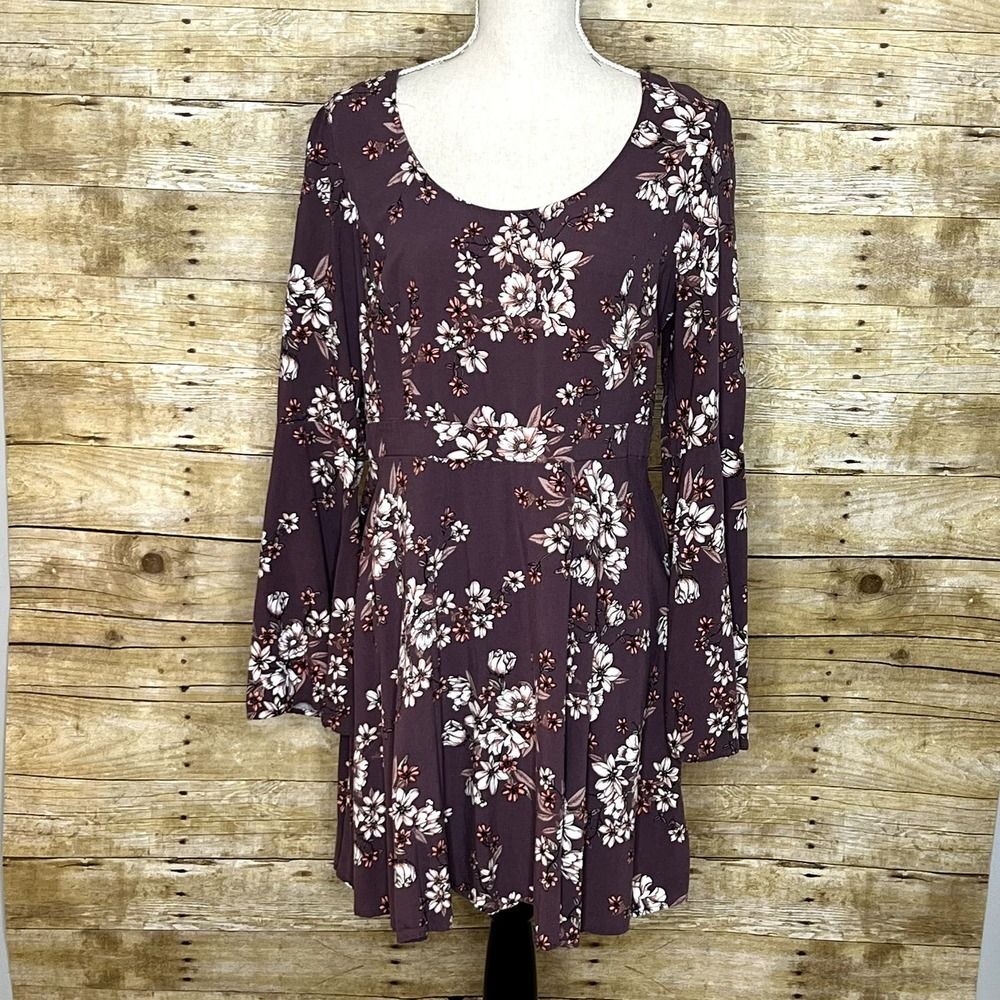 FOREVER21+ SIZE 1XL WILDFLOWER FLORAL PRINT SCOOP NECK BELL SLEEVE DRESS